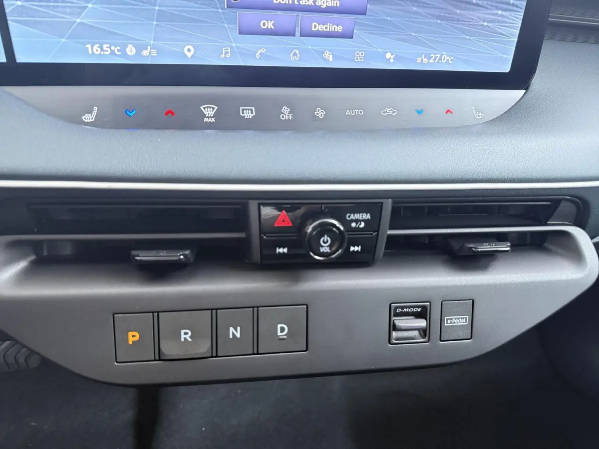 Advance 52 kWh | Panoramadak | Adapt. Cruise | Stoel- & Stuurverw. |