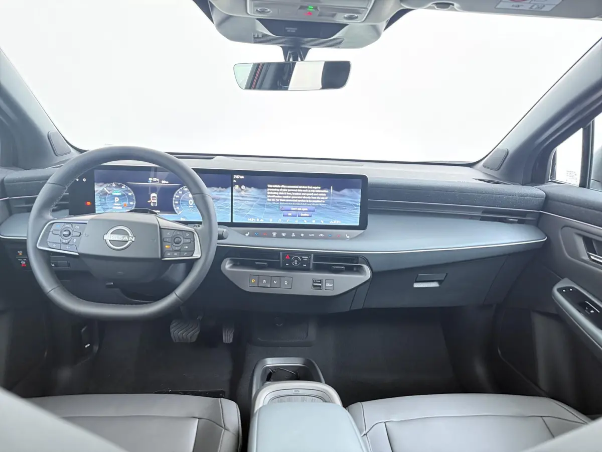 Advance 52 kWh | Panoramadak | Adapt. Cruise | Stoel- & Stuurverw. |