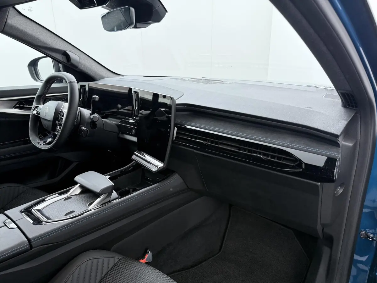 esprit Alpine full hybrid E-Tech 200 | Panoramadak | Harman Kardon | Matrix LED | Head-Up | 360 Camera |