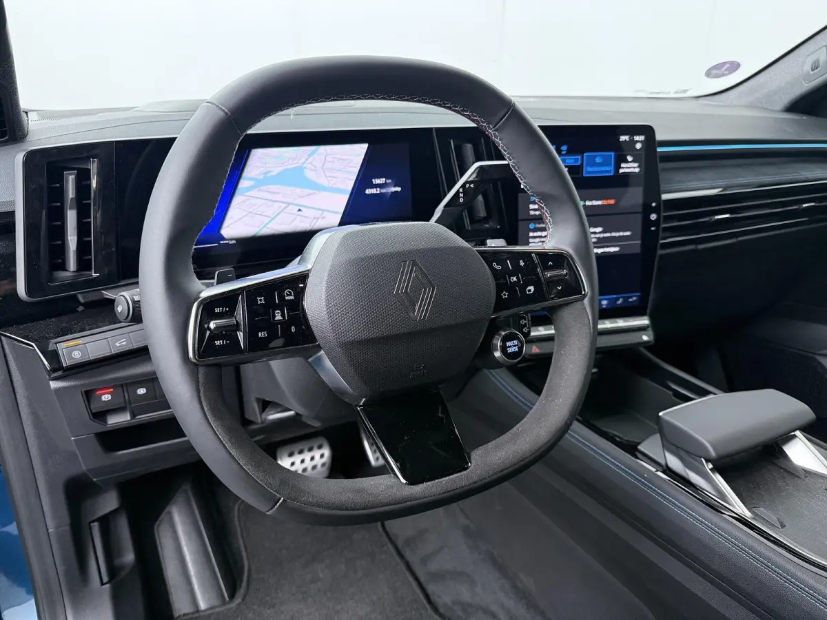 esprit Alpine full hybrid E-Tech 200 | Panoramadak | Harman Kardon | Matrix LED | Head-Up | 360 Camera |