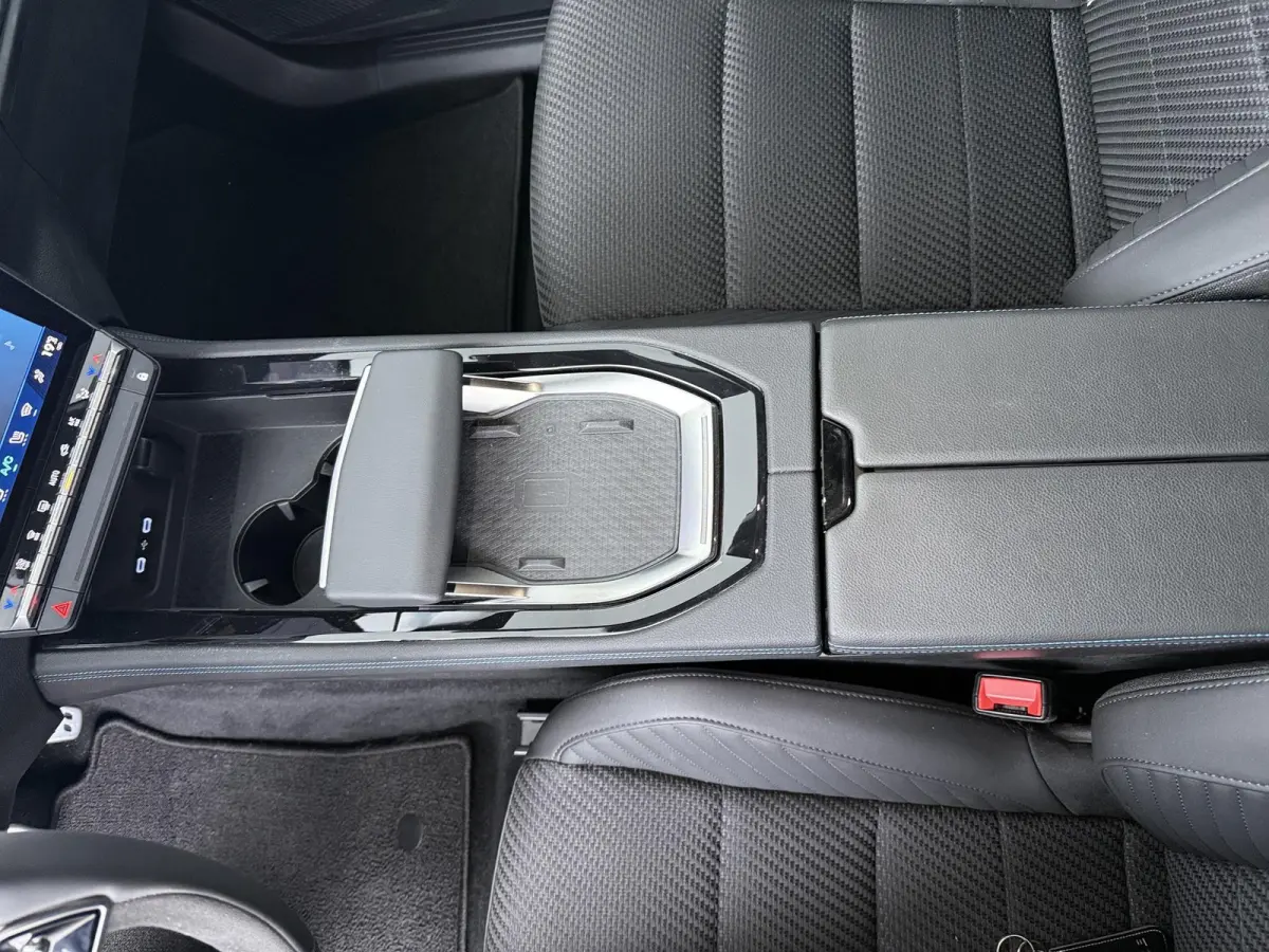 esprit Alpine full hybrid E-Tech 200 | Panoramadak | Harman Kardon | Matrix LED | Head-Up | 360 Camera |
