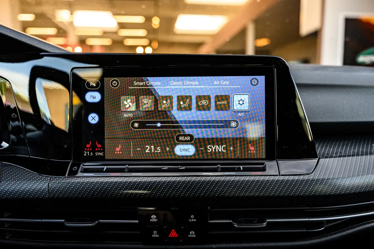 2.0 TSI 4Motion R Performance|H&K|Camera|Drift|Pano|Carplay|