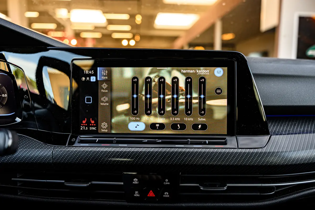 2.0 TSI 4Motion R Performance|H&K|Camera|Drift|Pano|Carplay|