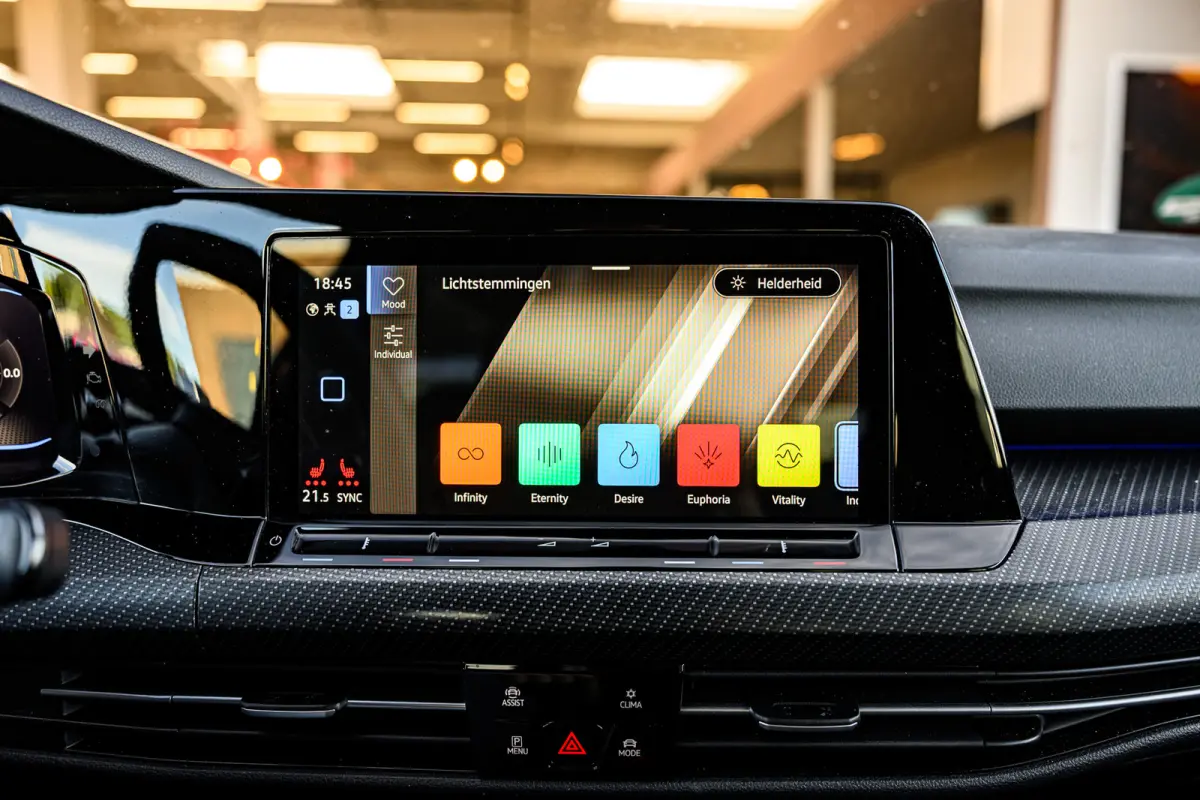 2.0 TSI 4Motion R Performance|H&K|Camera|Drift|Pano|Carplay|