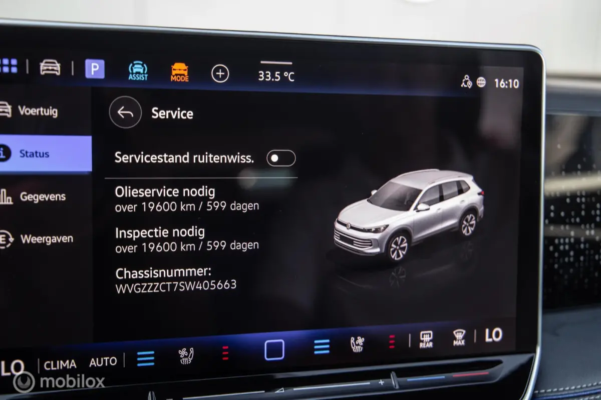 1.5 eHybrid R-Line|Leer|Massage|Trekh.|IQ|NL-auto|Stoelventilatie|Black-Style