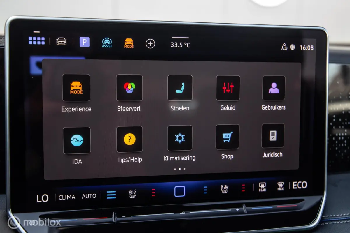 1.5 eHybrid R-Line|Leer|Massage|Trekh.|IQ|NL-auto|Stoelventilatie|Black-Style