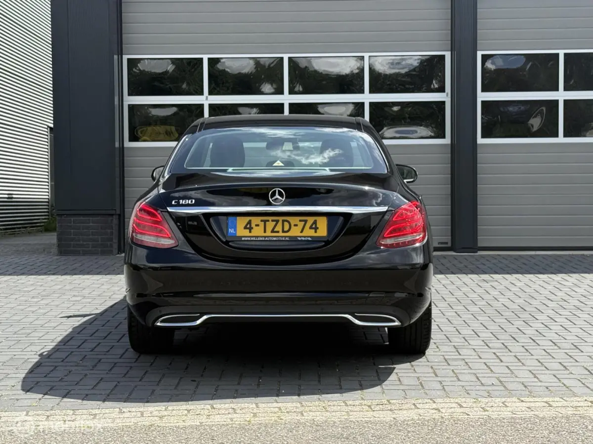 180 Ambition Automaat / Led