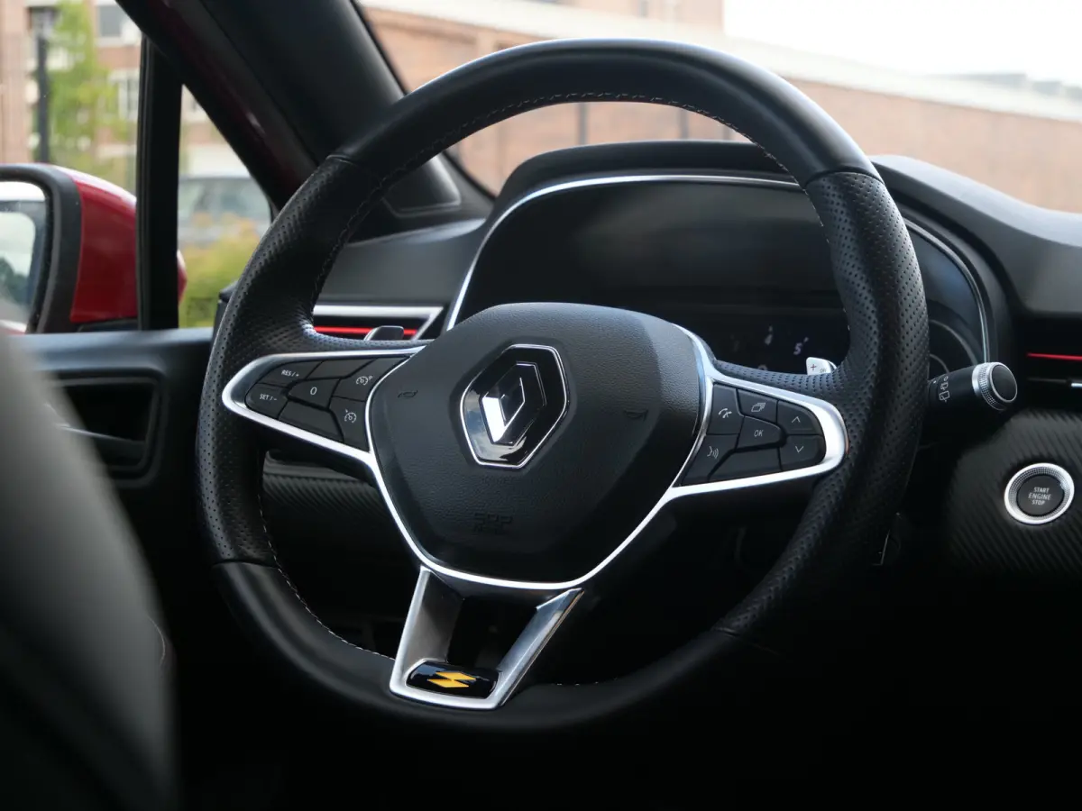 1.3 TCe R.S. Line 131 Pk Automaat DAB / Apple Carplay / Camera / Navi