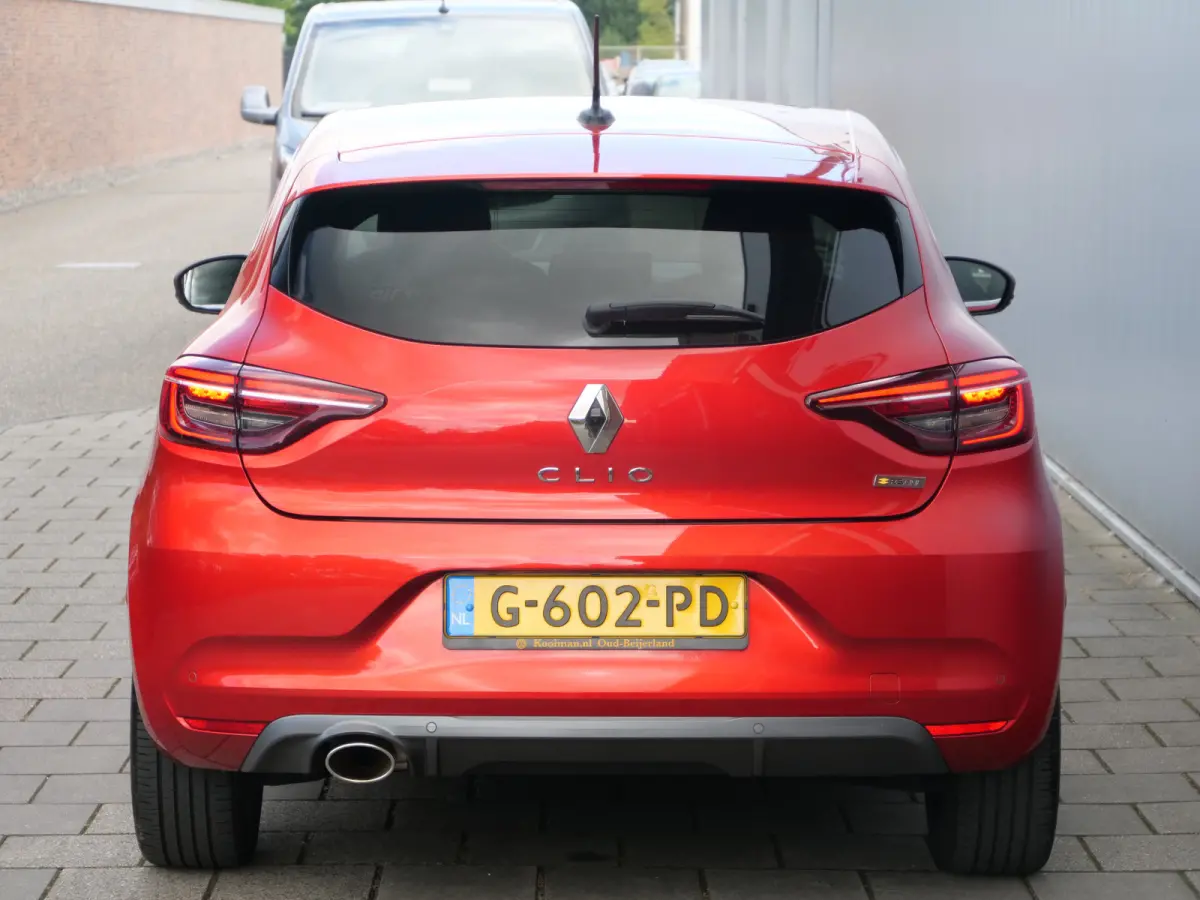 1.3 TCe R.S. Line 131 Pk Automaat DAB / Apple Carplay / Camera / Navi