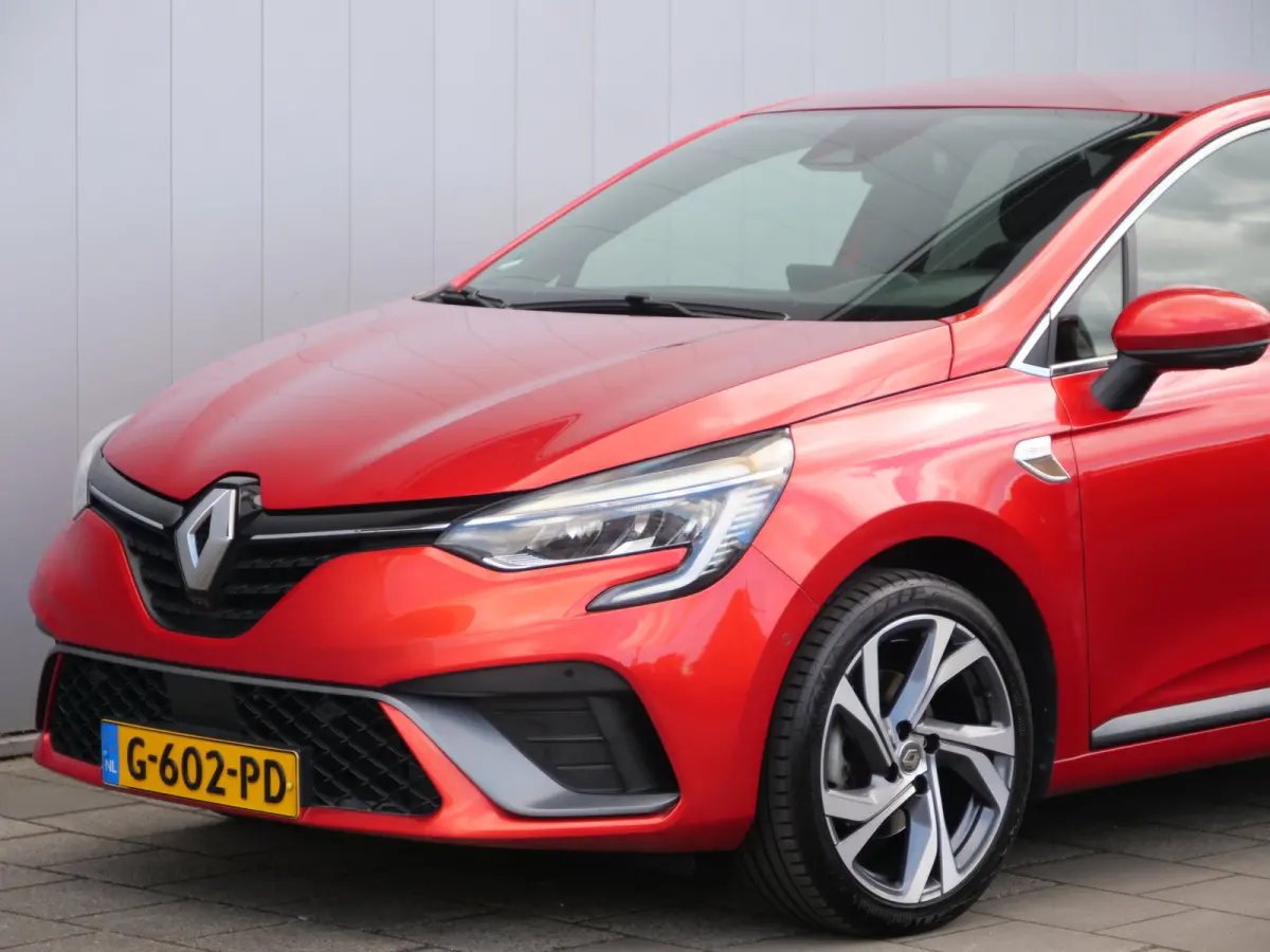 1.3 TCe R.S. Line 131 Pk Automaat DAB / Apple Carplay / Camera / Navi