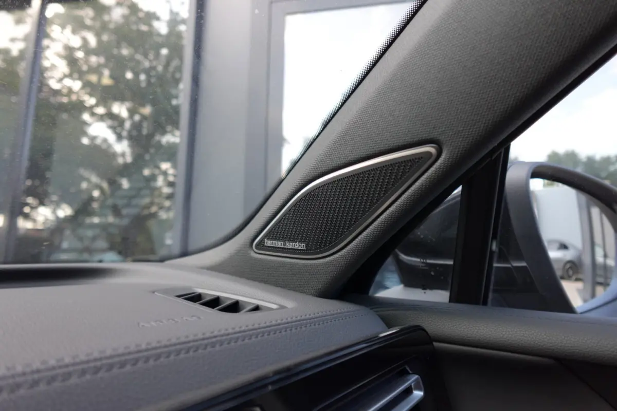 1.5 eTSI R-Line Business PANO KEYLESS H&K