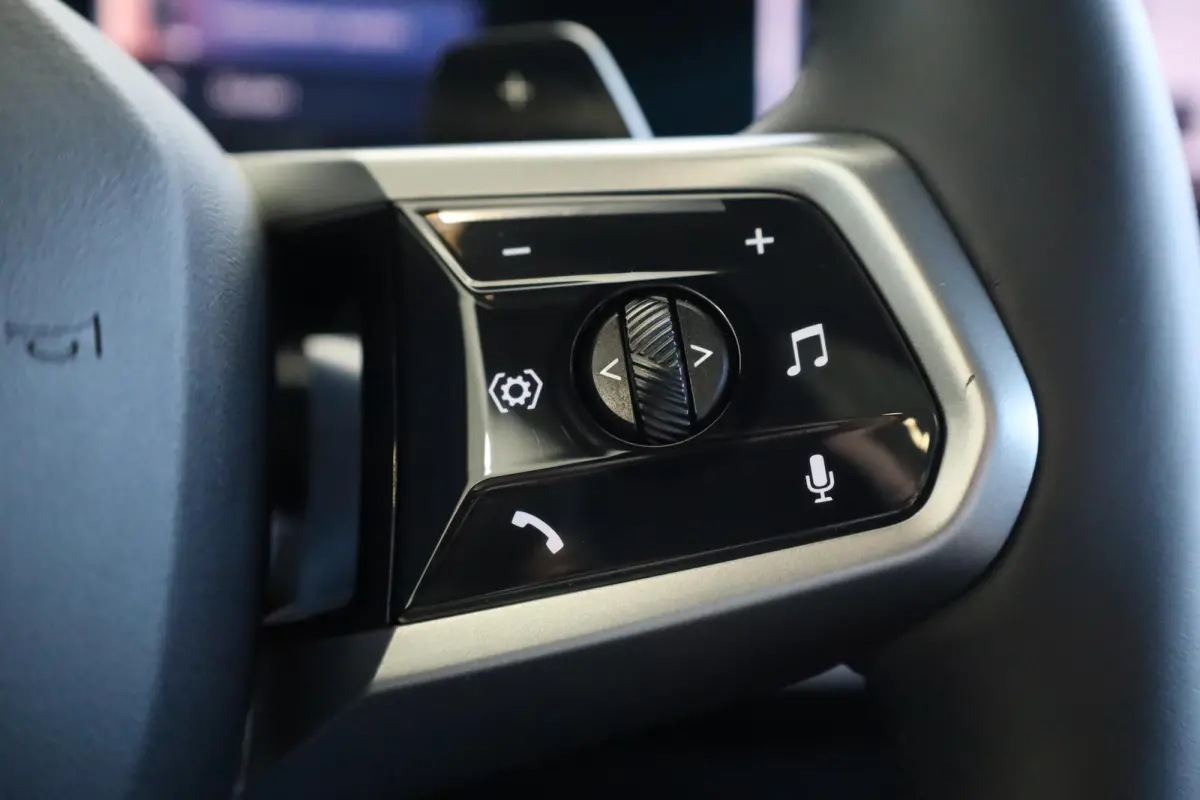 530e xDrive | M Sportpakket | Panorama Dak | Harman/Kardon | Driving Assistant Professional
