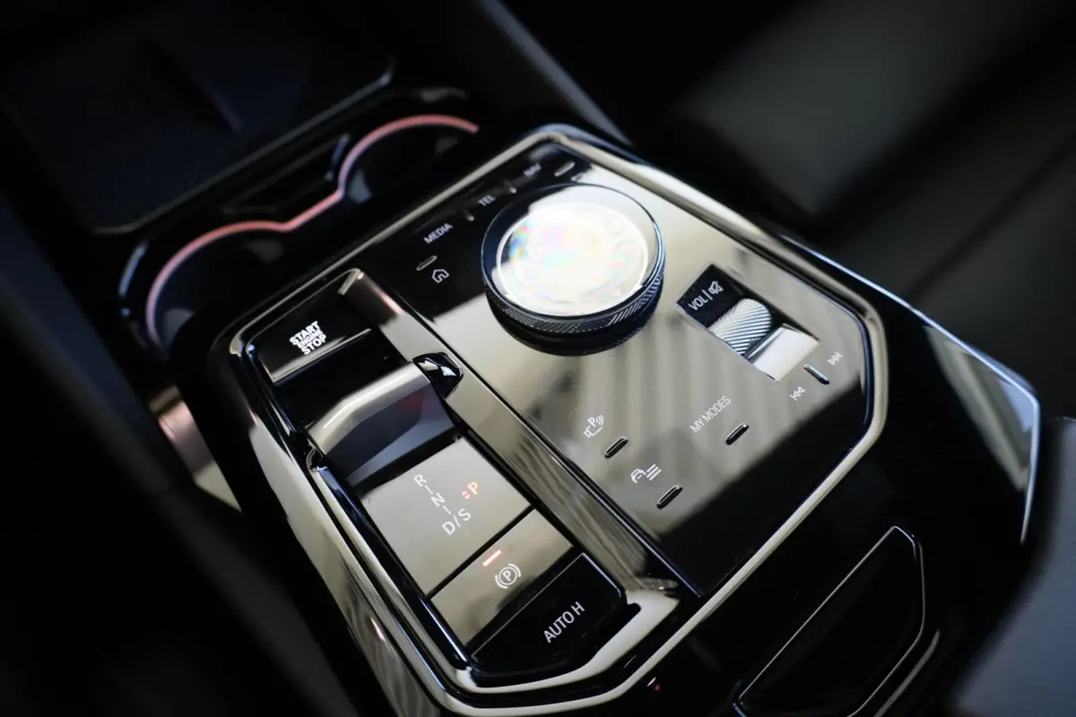 530e xDrive | M Sportpakket | Panorama Dak | Harman/Kardon | Driving Assistant Professional