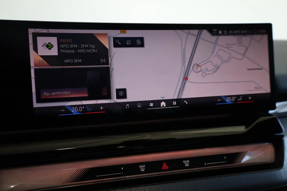 530e xDrive | M Sportpakket | Panorama Dak | Harman/Kardon | Driving Assistant Professional