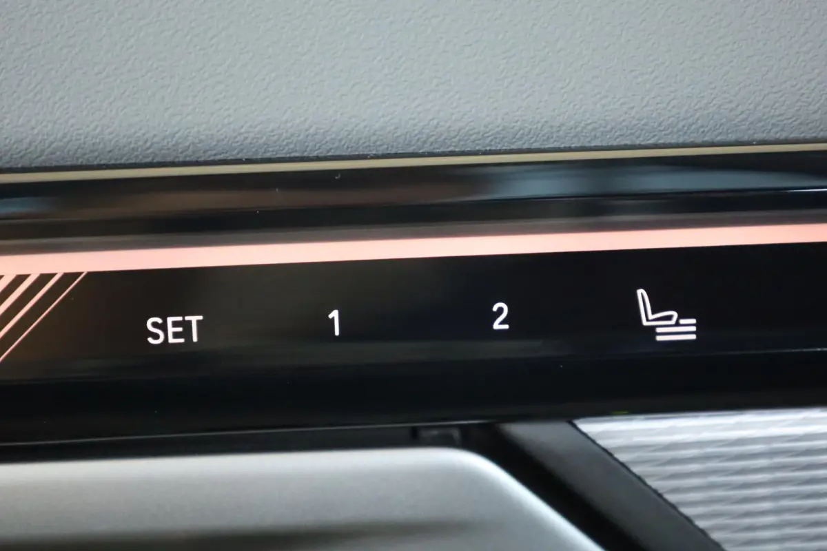 530e xDrive | M Sportpakket | Panorama Dak | Harman/Kardon | Driving Assistant Professional