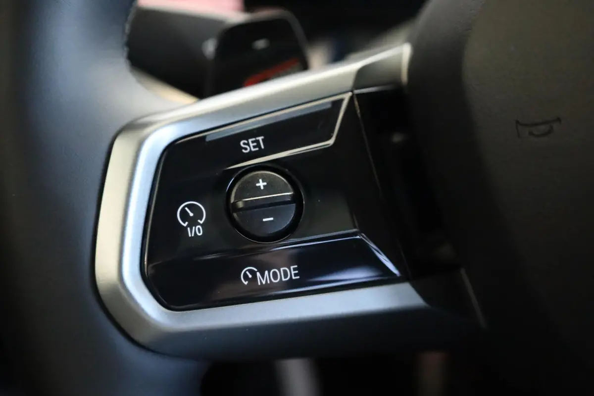 530e xDrive | M Sportpakket | Panorama Dak | Harman/Kardon | Driving Assistant Professional