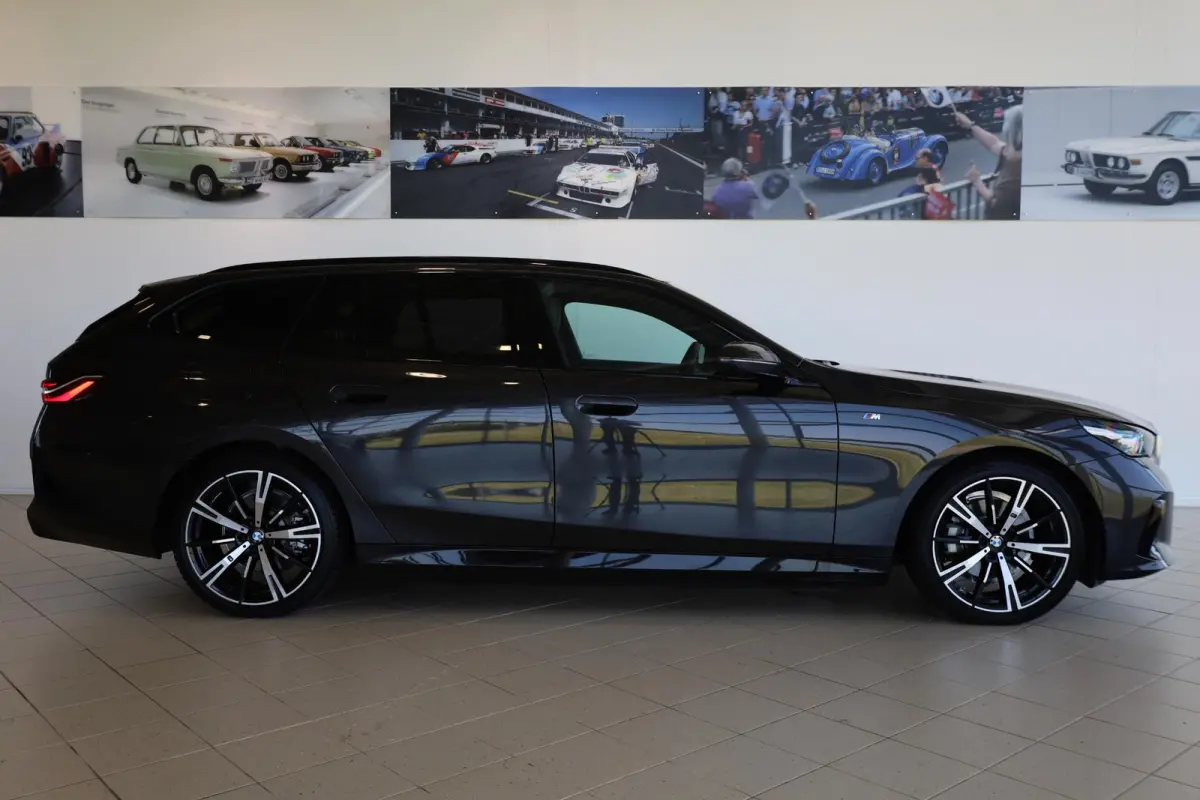 530e xDrive | M Sportpakket | Panorama Dak | Harman/Kardon | Driving Assistant Professional