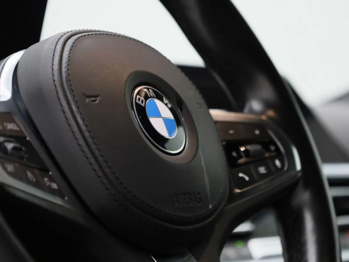 430i High Executive | M-SPORT | Harman/Kardon | Camera | Sfeerverlichting | Cruise Control | Stoelverwarming | Keyless | Virtual Cockpit |