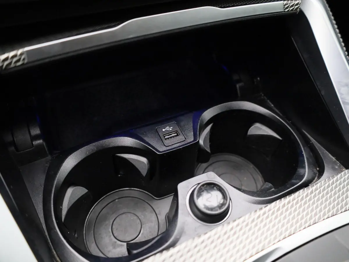 430i High Executive | M-SPORT | Harman/Kardon | Camera | Sfeerverlichting | Cruise Control | Stoelverwarming | Keyless | Virtual Cockpit |