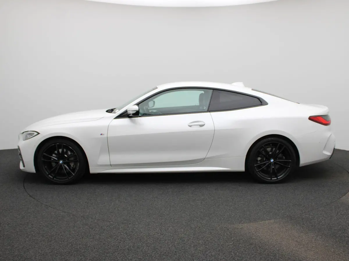 430i High Executive | M-SPORT | Harman/Kardon | Camera | Sfeerverlichting | Cruise Control | Stoelverwarming | Keyless | Virtual Cockpit |