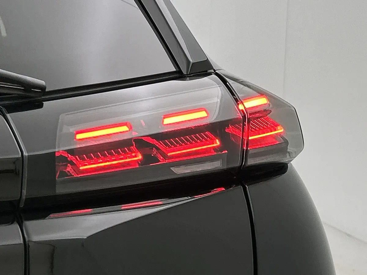 EV Allure Avantage 54 kWh | 1ste Eigenaar | Accu 98%|  Adaptieve Cruise Control | Camera Voor + Achter | Apple Carplay/Android Auto |