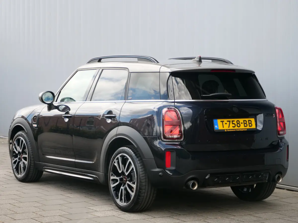 2.0 Cooper S Rockingham GT Edition Headup display / Camera / 19 Inch / Sportstoelen
