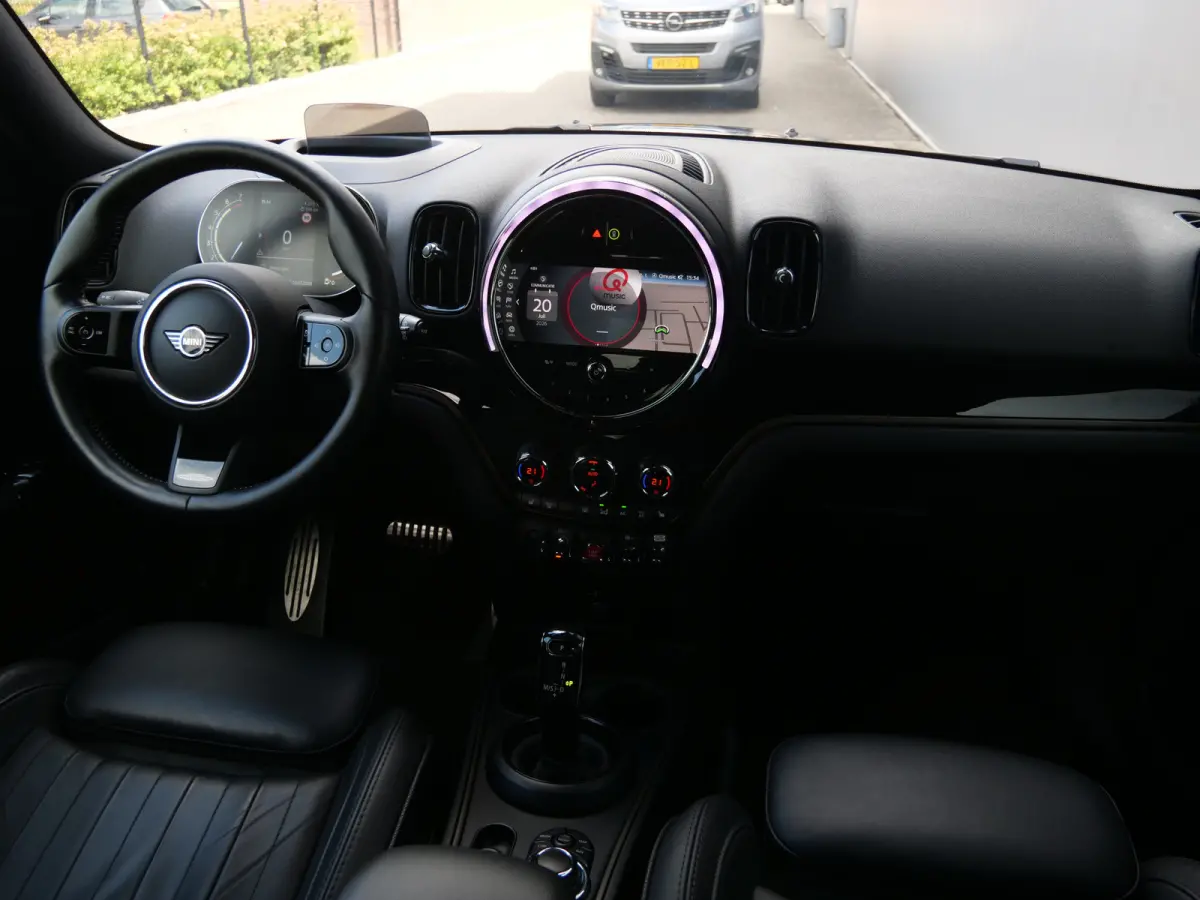 2.0 Cooper S Rockingham GT Edition Headup display / Camera / 19 Inch / Sportstoelen