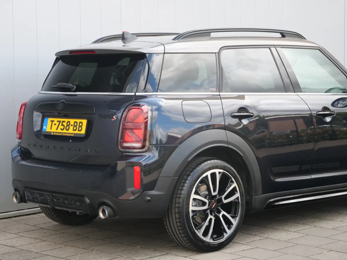 2.0 Cooper S Rockingham GT Edition Headup display / Camera / 19 Inch / Sportstoelen