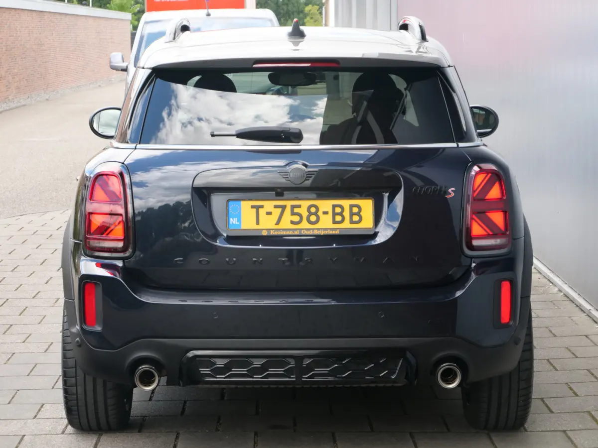 2.0 Cooper S Rockingham GT Edition Headup display / Camera / 19 Inch / Sportstoelen