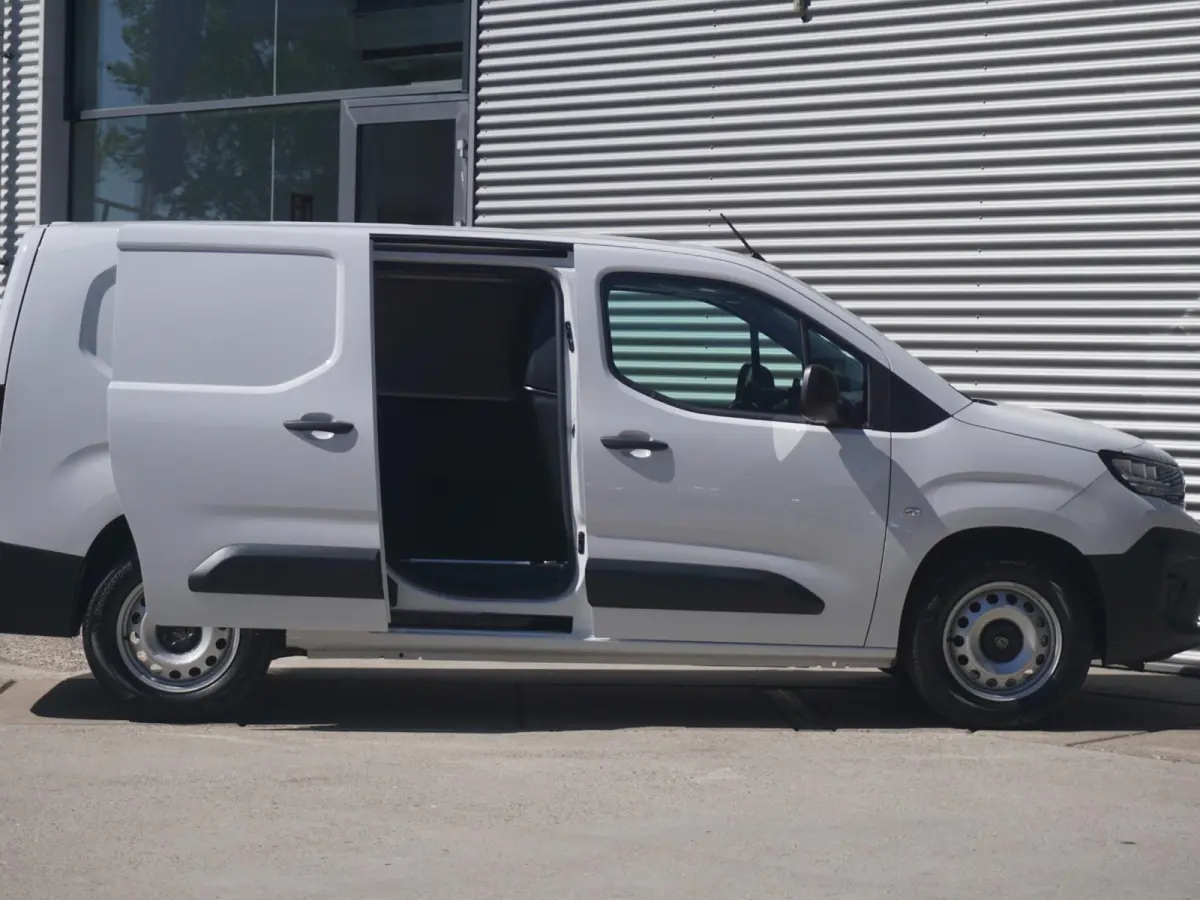 L2 50 kWh | tot 8 jaar garantie | camera | Apple Carplay | laadruimtebetimmering | ECO LED koplampen | Comfort stoel | rijklaarprijs