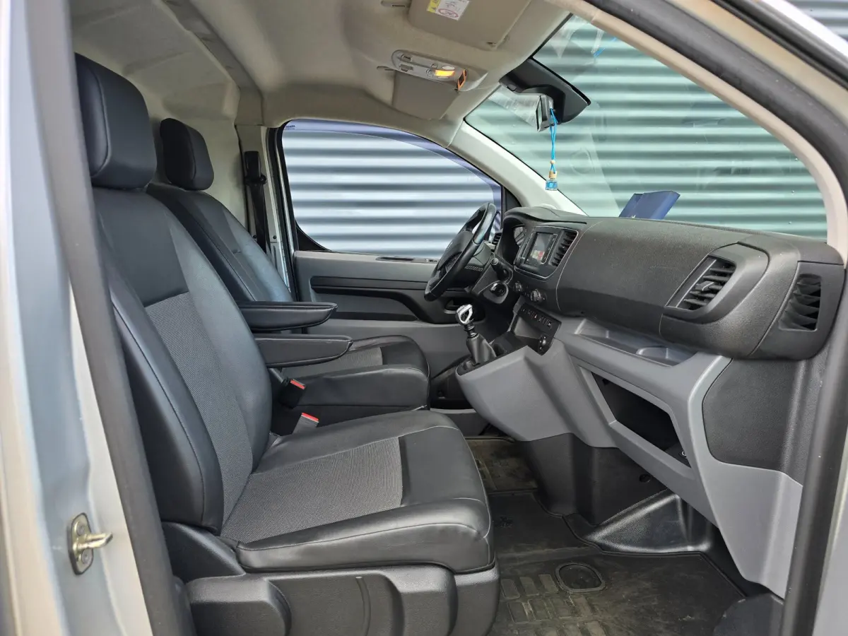 231L 2.0 BlueHDI 120 Lange uitvoering! Nap/Airco/Camera/Top auto