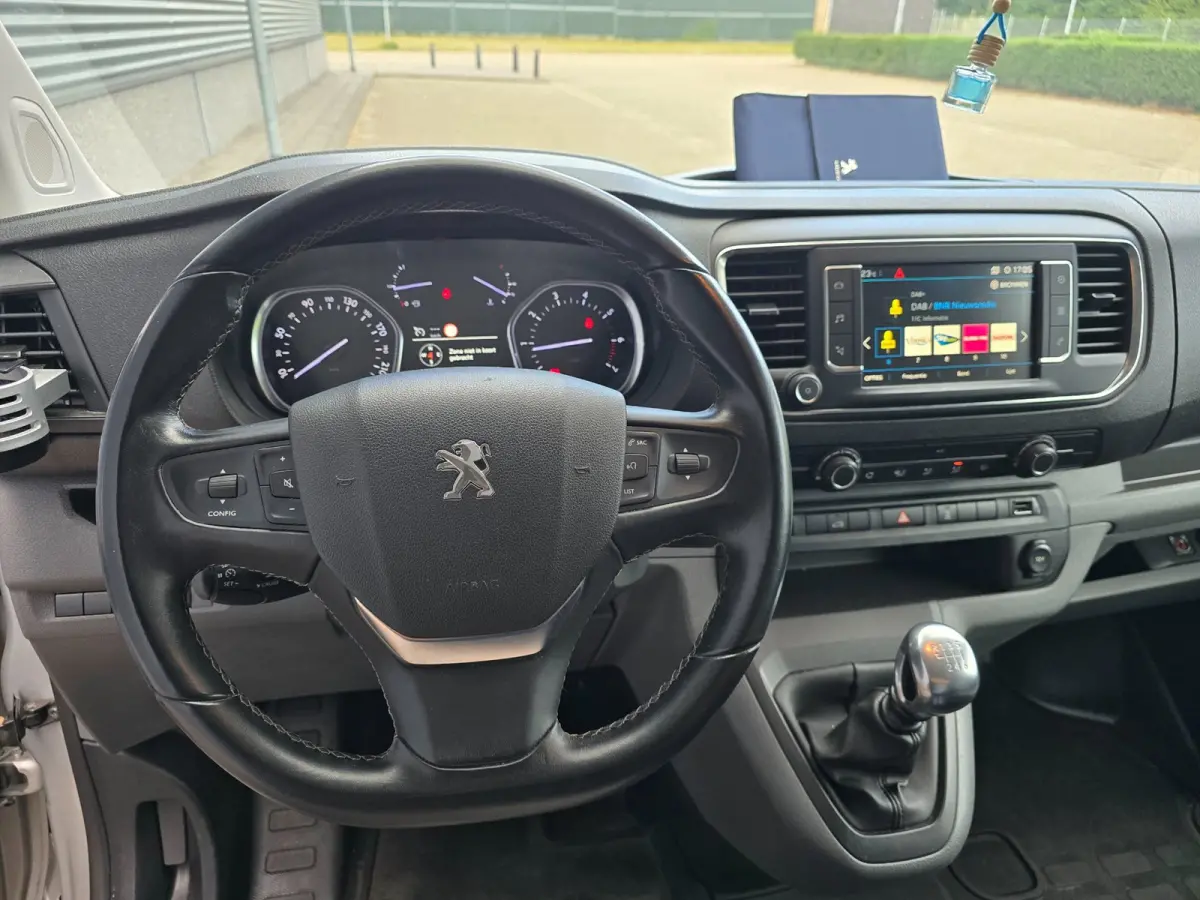 231L 2.0 BlueHDI 120 Lange uitvoering! Nap/Airco/Camera/Top auto