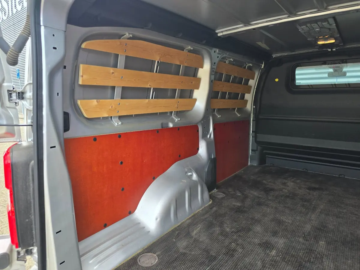 231L 2.0 BlueHDI 120 Lange uitvoering! Nap/Airco/Camera/Top auto