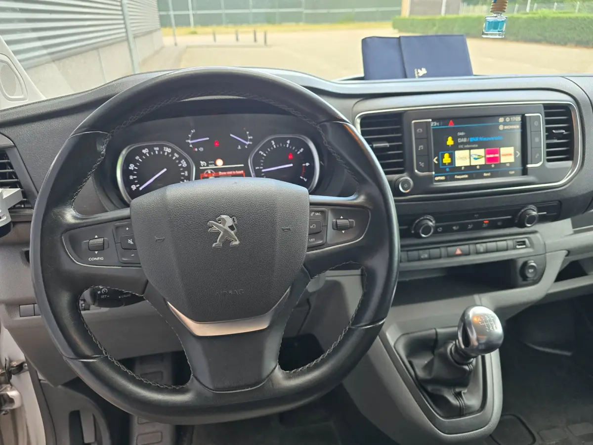 231L 2.0 BlueHDI 120 Lange uitvoering! Nap/Airco/Camera/Top auto