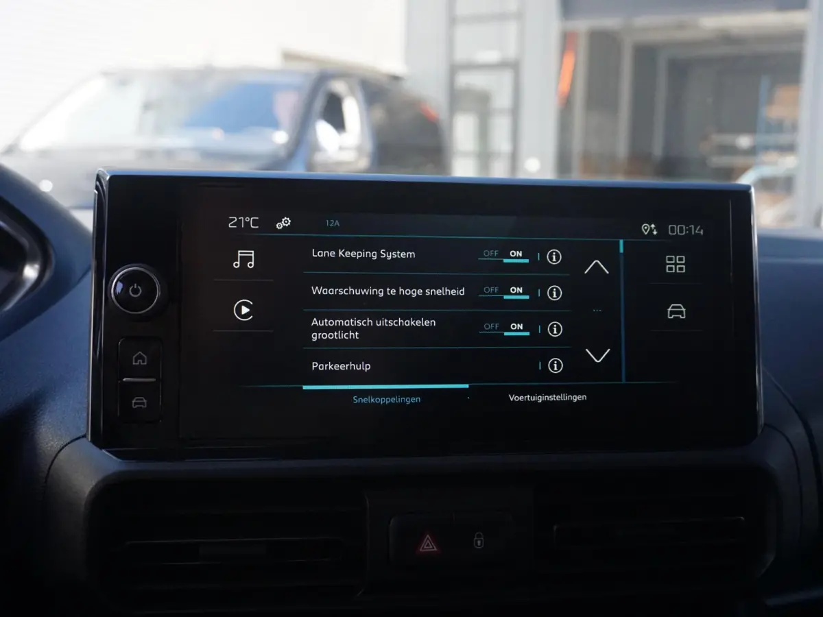 L2 50 kWh | 0% rente | camera | Apple Carplay/Android Auto | laadruimtebetimmering | Comfort stoelen | rijklaarprijs