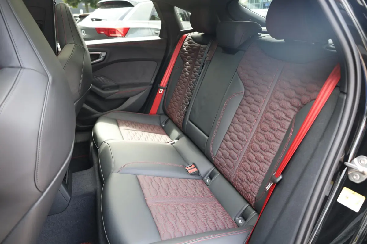 Limousine RS 5 quattro |Keramische |Massage |Stoelkoeling/verwarming |B&O