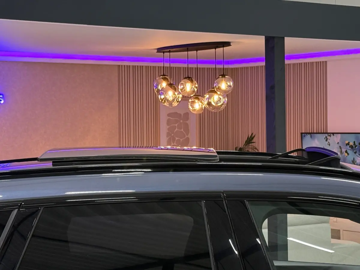 BMW sDrive20i M Sport Pano Sportstoelen ACC Trekhaak Navi LED Camera Carplay