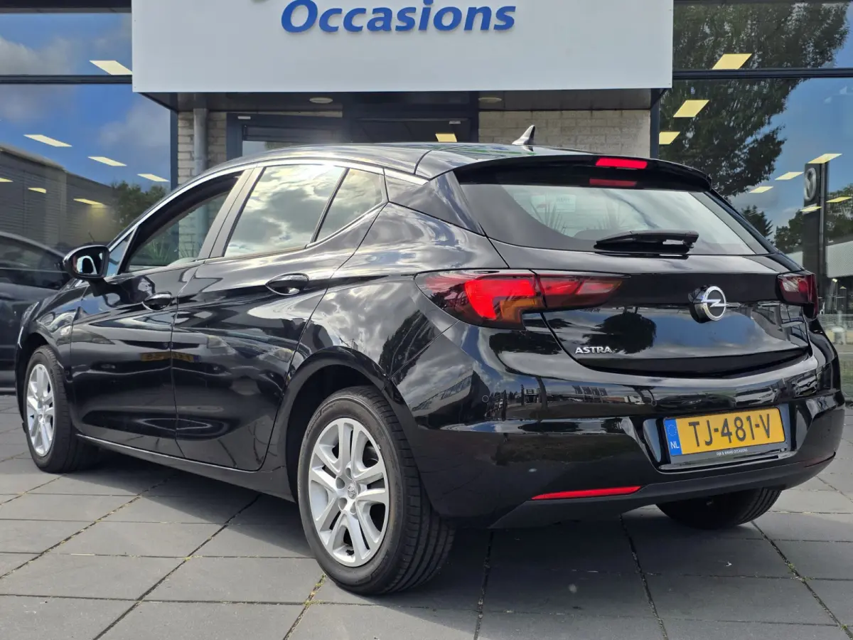 1.0 Business+ – NAP – Navigatie – Cruise – Airco – Parkeersensoren