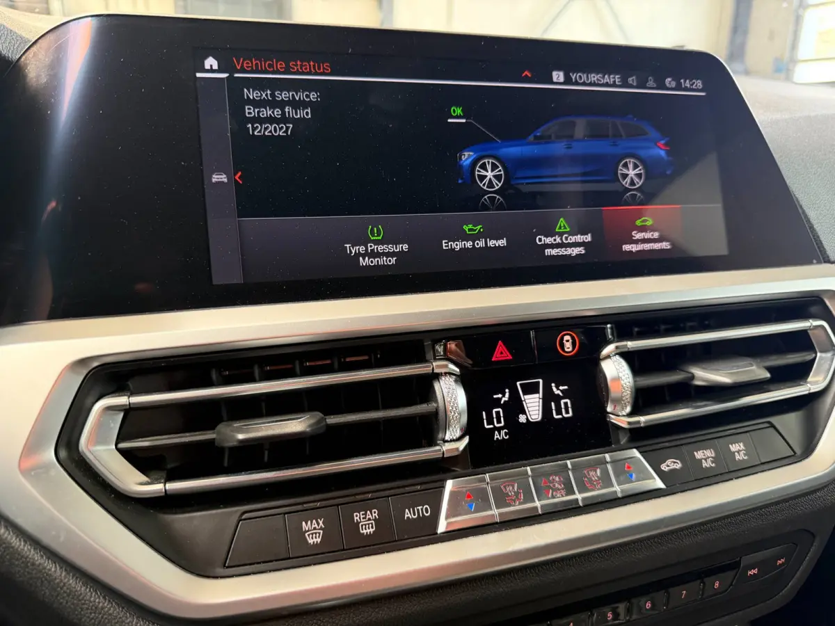 330i xDrive M-Sport(Goed OndH, Performance pakket, Camera, Navi Pro, Climate Con, Digitale Dash, Etc)