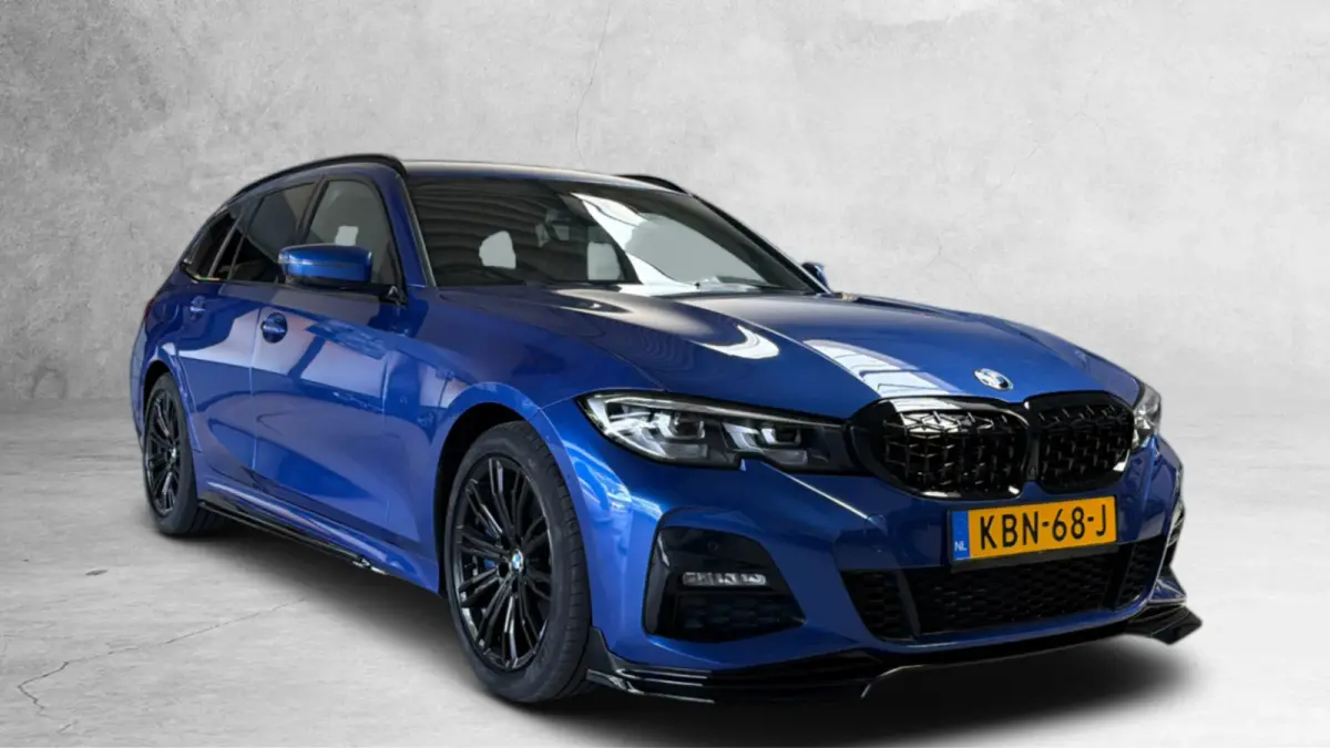 330i xDrive M-Sport(Goed OndH, Performance pakket, Camera, Navi Pro, Climate Con, Digitale Dash, Etc)