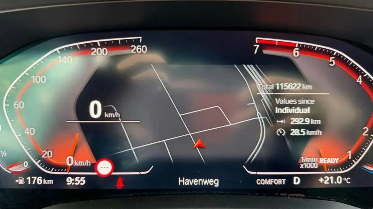 330i xDrive M-Sport(Goed OndH, Performance pakket, Camera, Navi Pro, Climate Con, Digitale Dash, Etc)