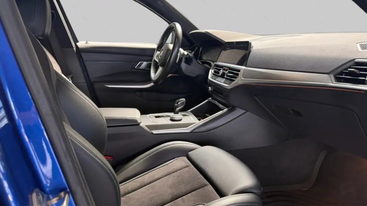 330i xDrive M-Sport(Goed OndH, Performance pakket, Camera, Navi Pro, Climate Con, Digitale Dash, Etc)