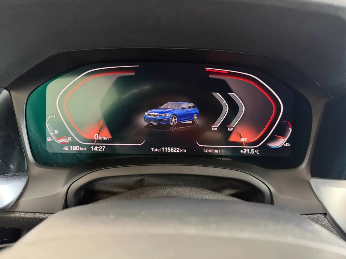 330i xDrive M-Sport(Goed OndH, Performance pakket, Camera, Navi Pro, Climate Con, Digitale Dash, Etc)