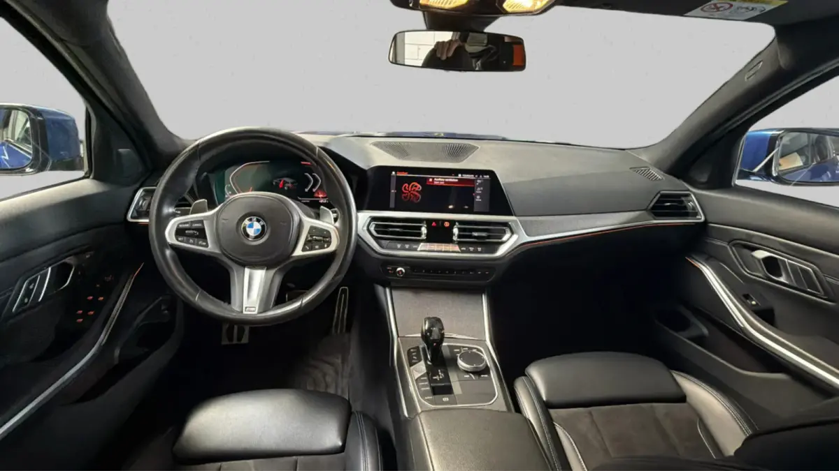 330i xDrive M-Sport(Goed OndH, Performance pakket, Camera, Navi Pro, Climate Con, Digitale Dash, Etc)