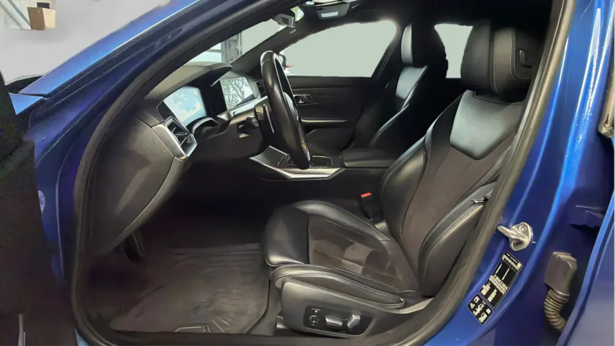 330i xDrive M-Sport(Goed OndH, Performance pakket, Camera, Navi Pro, Climate Con, Digitale Dash, Etc)
