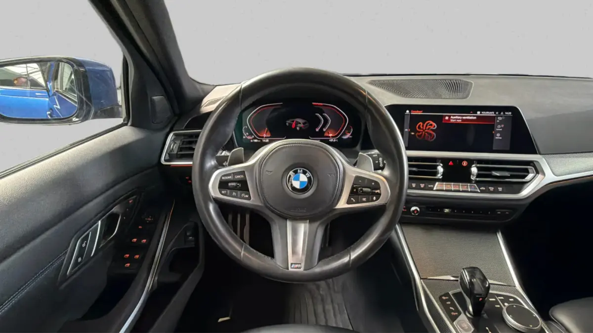 330i xDrive M-Sport(Goed OndH, Performance pakket, Camera, Navi Pro, Climate Con, Digitale Dash, Etc)