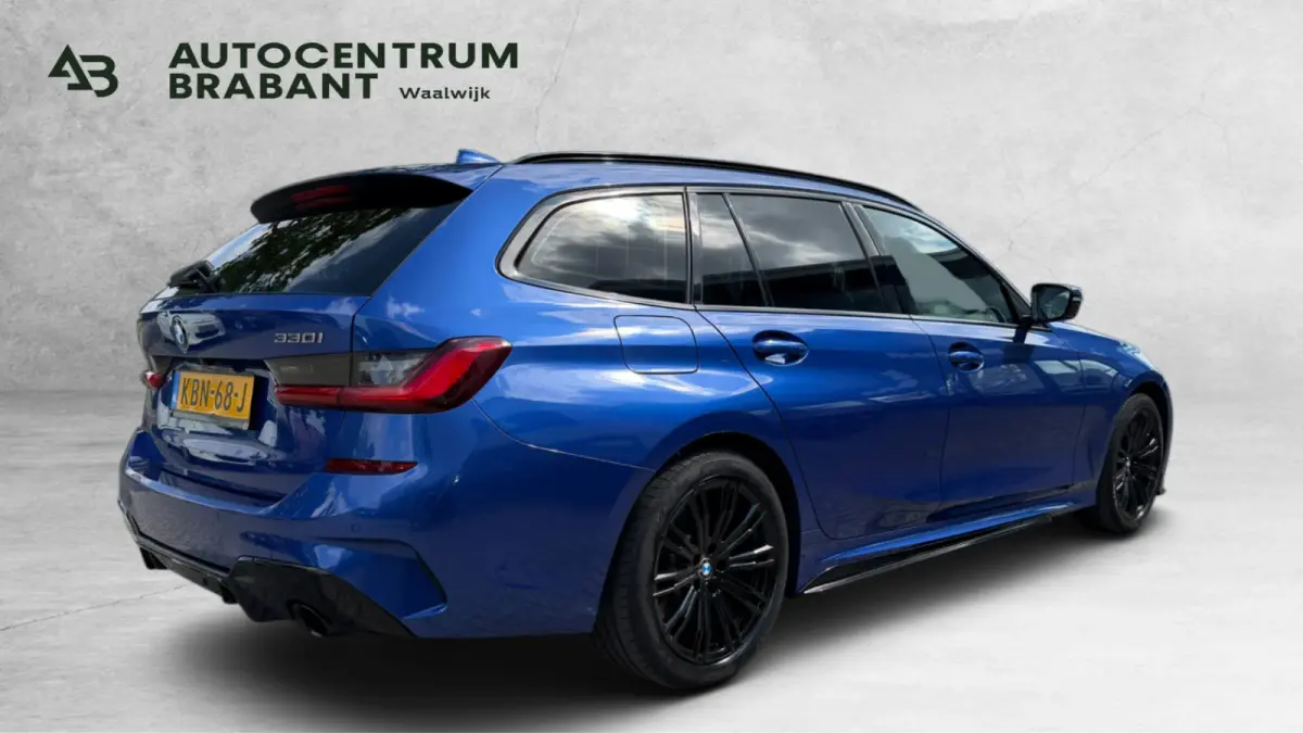 330i xDrive M-Sport(Goed OndH, Performance pakket, Camera, Navi Pro, Climate Con, Digitale Dash, Etc)