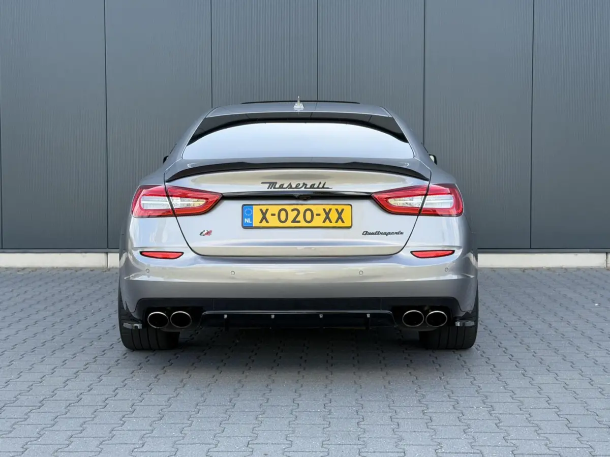 3.0 S Q4 Schuifdak - CarPlay - Maxton Design - Led