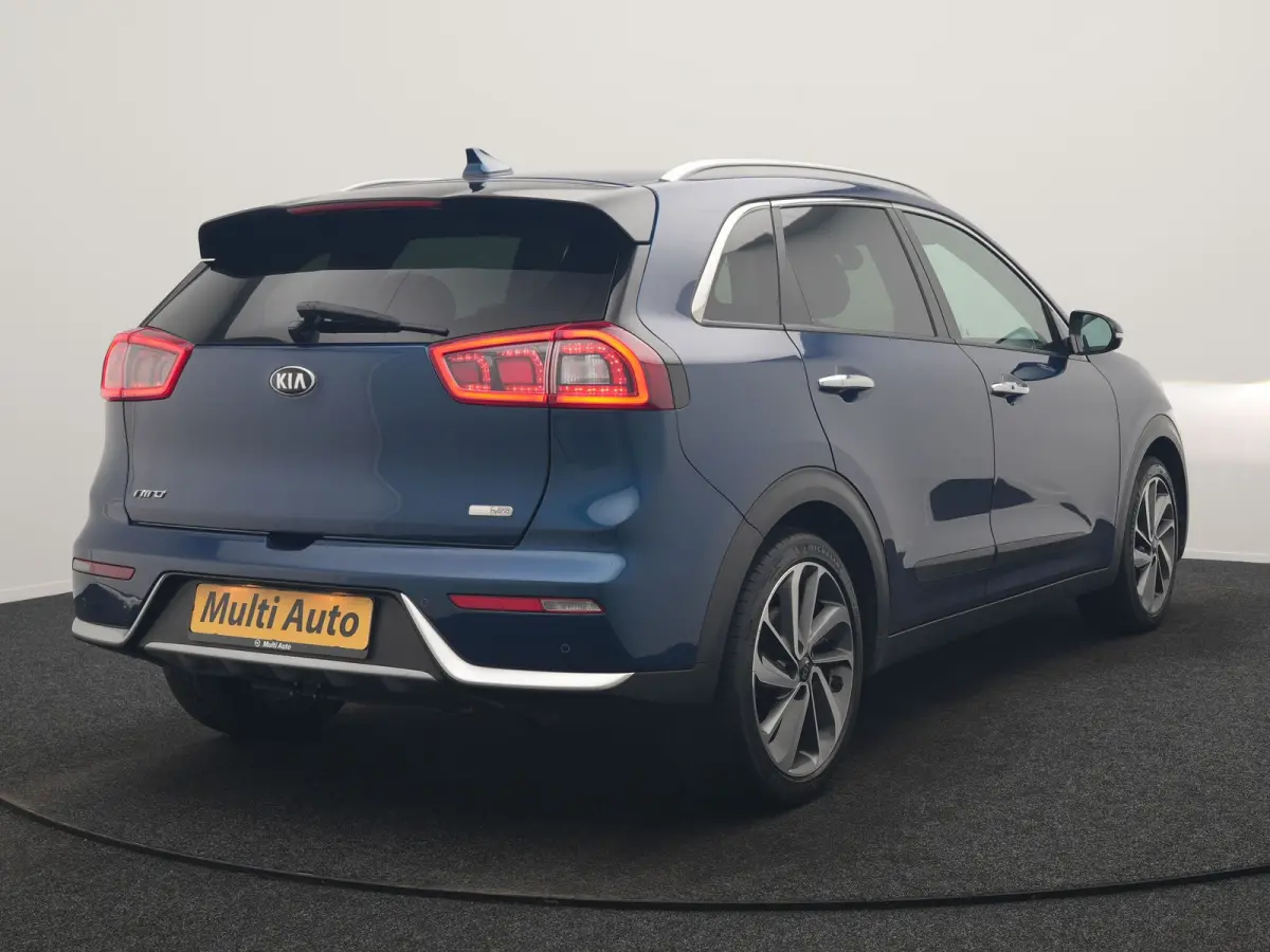 1.6 GDi DynamicPlusLine 141pk | Adaptive Cruise | Camera | JBL Audio | Sportstoelen & Stuur Verwarmd | Keyless | Blis | Apple Carplay | Navigatie | DAB | Hybrid |