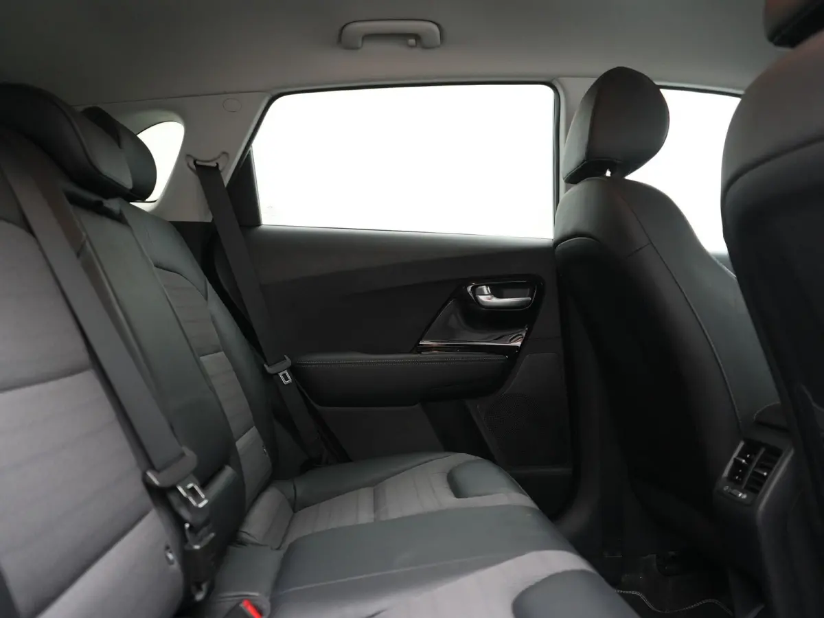 1.6 GDi DynamicPlusLine 141pk | Adaptive Cruise | Camera | JBL Audio | Sportstoelen & Stuur Verwarmd | Keyless | Blis | Apple Carplay | Navigatie | DAB | Hybrid |